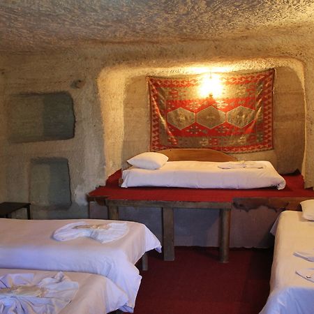 Yasin'S Place Backpackers Cave Hostel Göreme Zewnętrze zdjęcie